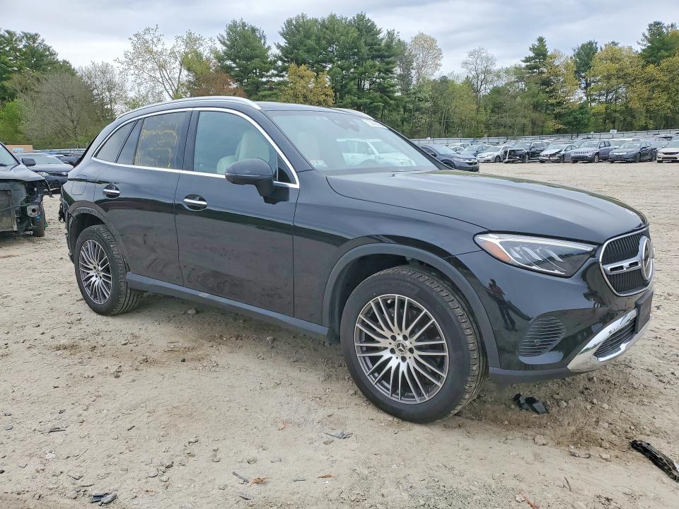 52408226 :رقم المزاد ، W1NKM4HB2RF112005 vin ، 2024 Mercedes-benz Glc مزاد بيع