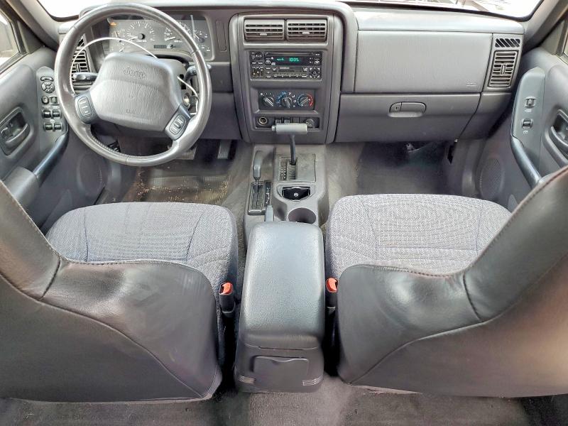2001 Jeep Cherokee მანქანა იყიდება აუქციონზე, vin: 1J4FF48S31L523304, აუქციონის ნომერი: 54200666