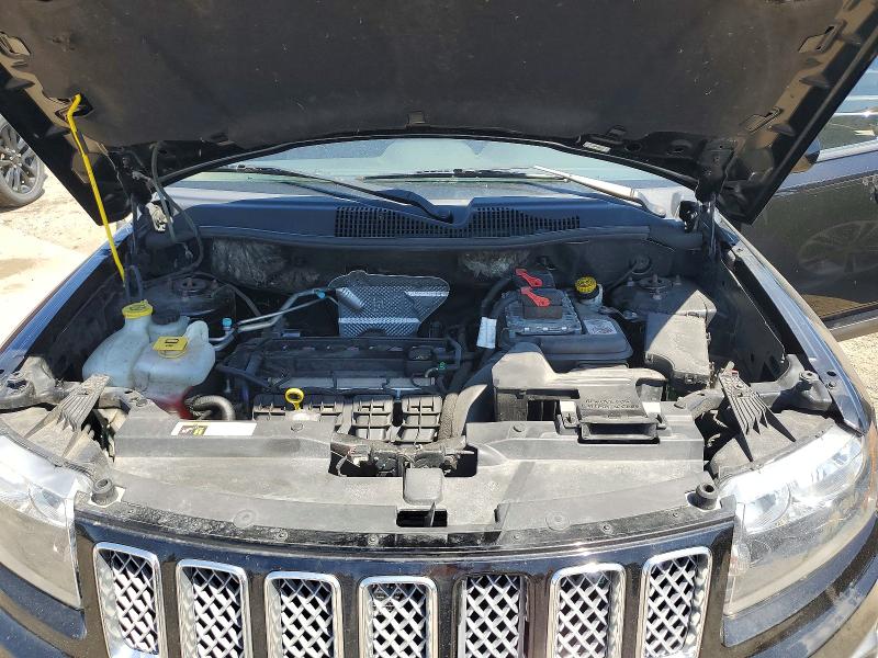 52047836 :رقم المزاد ، 1C4NJCEA4GD800471 vin ، 2016 Jeep Compass مزاد بيع