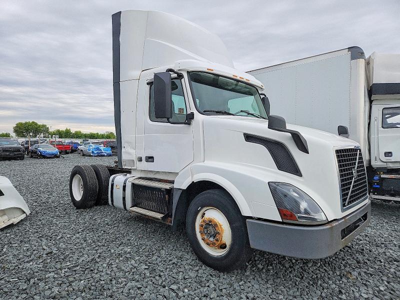 2016 Volvo Vnl მანქანა იყიდება აუქციონზე, vin: 4V4N39TG9GN965578, აუქციონის ნომერი: 50605866