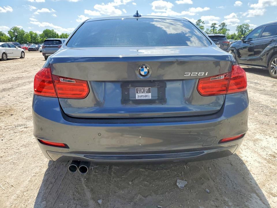 53844536 :رقم المزاد ، WBA3A5G5XENP31826 vin ، 2014 Bmw 328 مزاد بيع