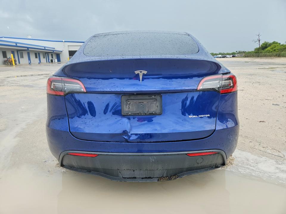 53463156 :رقم المزاد ، 5YJYGDEE6MF174379 vin ، 2021 Tesla Model Y مزاد بيع