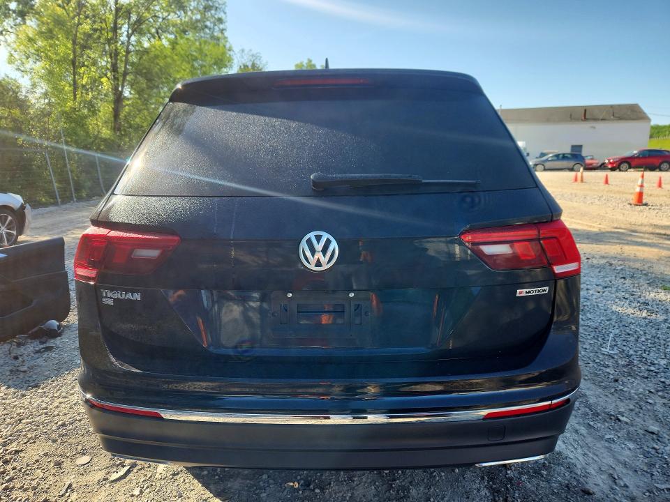Продажа на аукционе авто 2021 Volkswagen Tiguan, vin: 3VV2B7AX7MM056772, номер лота: 55305566