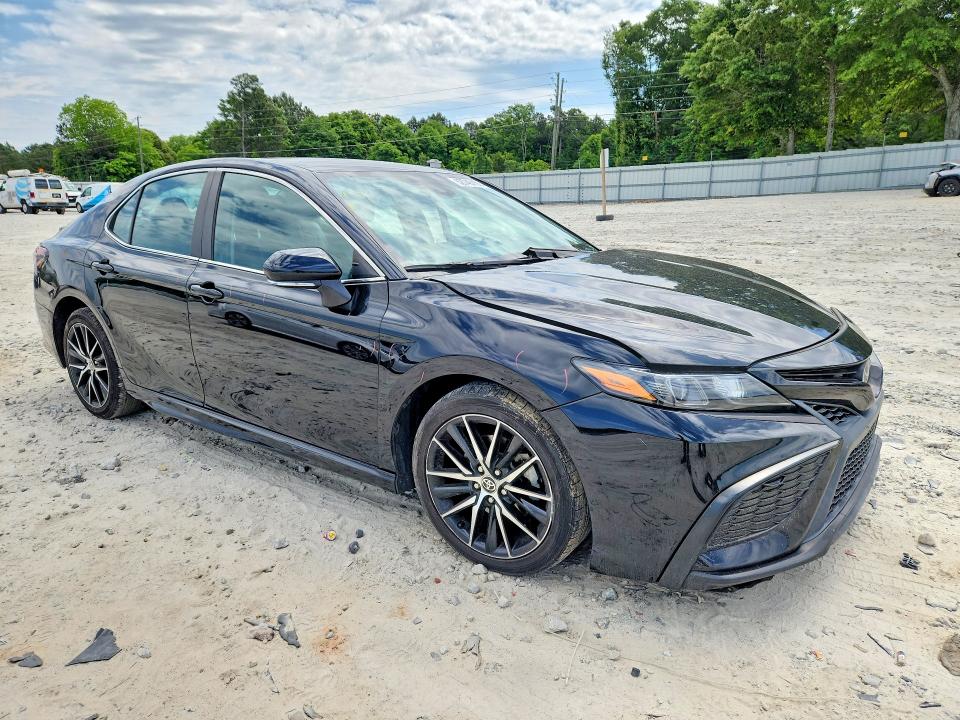 Aukcja sprzedaży 2022 Toyota Camry, vin: 4T1G11AK0NU677417, numer aukcji: 52748156