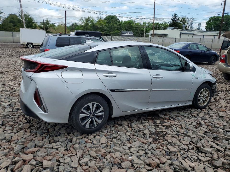 53517686 :رقم المزاد ، JTDKARFP5J3101095 vin ، 2018 Toyota Prius Prime مزاد بيع