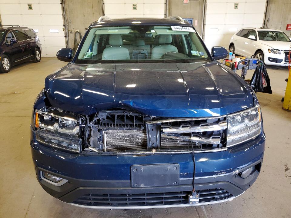2018 Volkswagen Atlas მანქანა იყიდება აუქციონზე, vin: 1V2MR2CA1JC539913, აუქციონის ნომერი: 54694086
