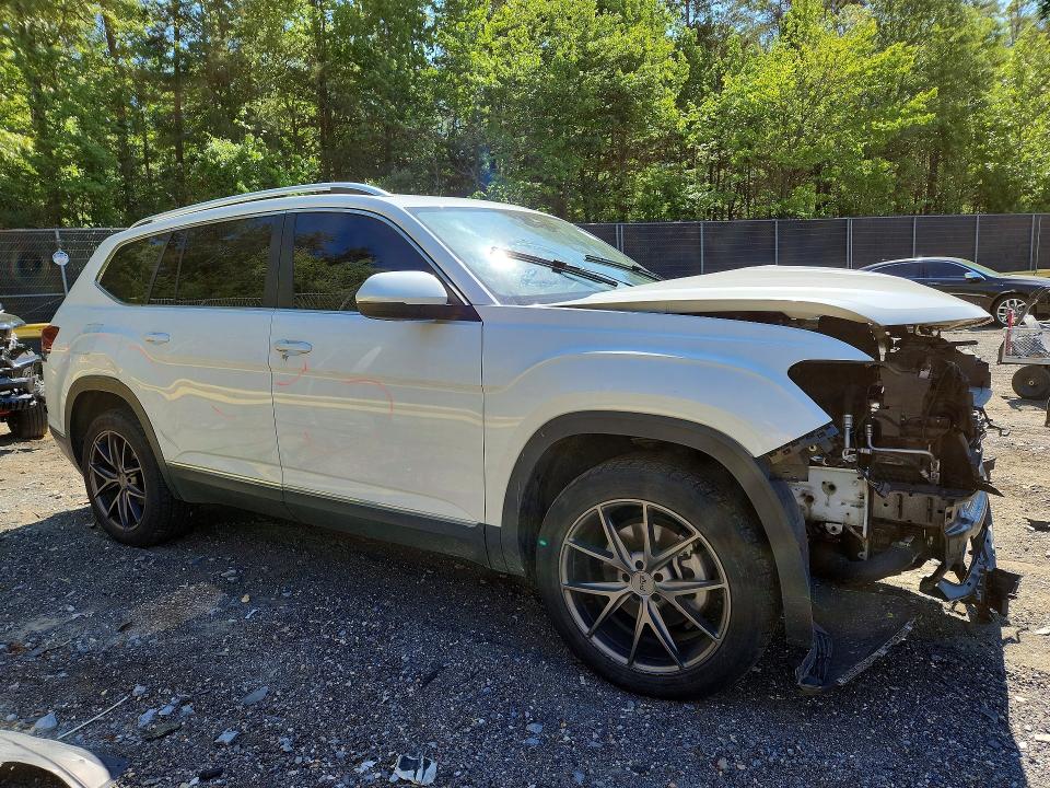 51974786 :رقم المزاد ، 1V2BR2CA8RC516745 vin ، 2024 Volkswagen Atlas مزاد بيع