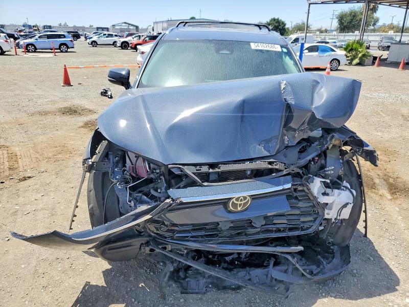 2026 Toyota Grand Highlander Hybrid მანქანა იყიდება აუქციონზე, vin: 5TDACAB56TS072011, აუქციონის ნომერი: 54162686