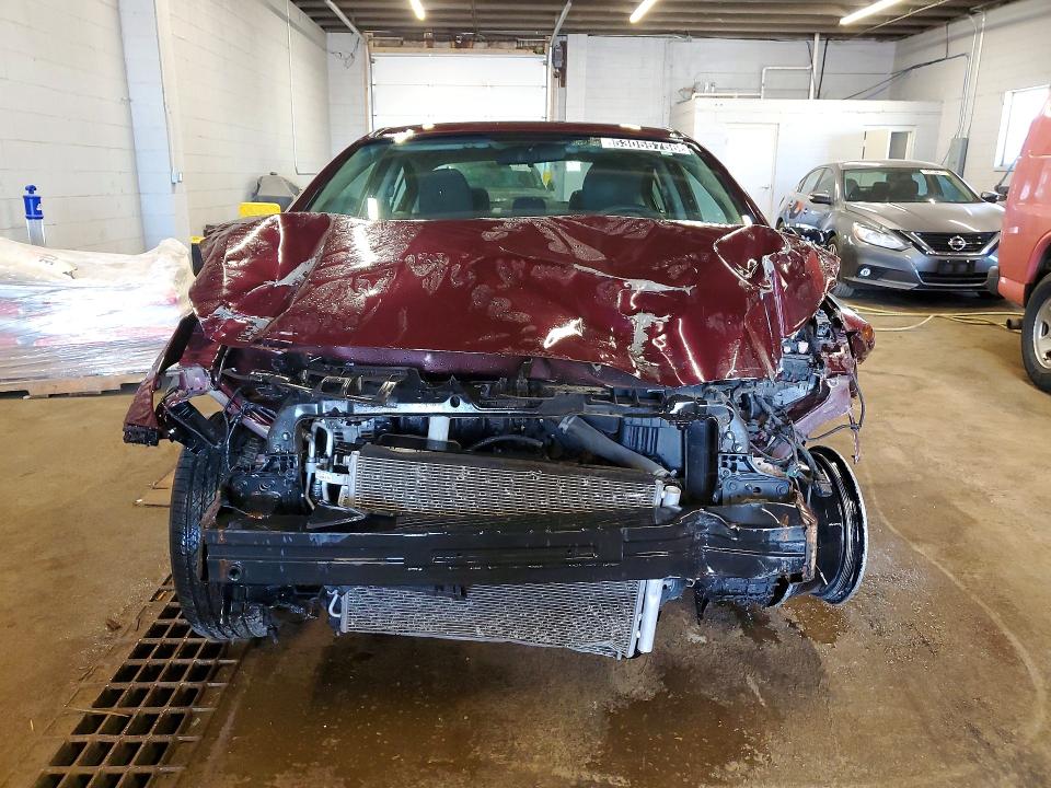 53055756 :رقم المزاد ، 3KPFL4A74JE199423 vin ، 2018 Kia Forte مزاد بيع