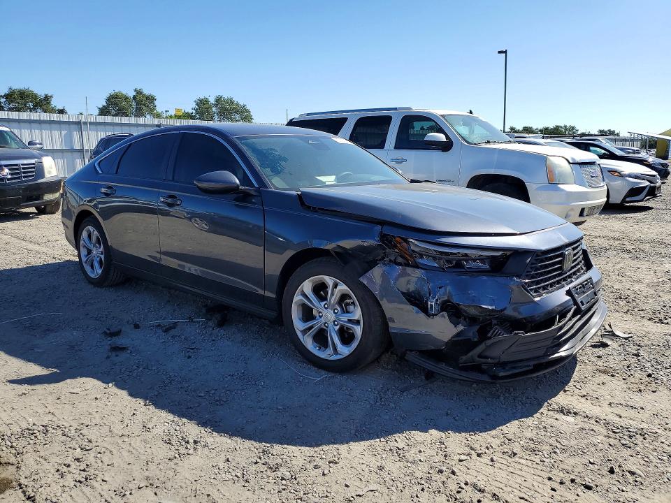 53301486 :رقم المزاد ، 1HGCY1F27SA032768 vin ، 2025 Honda Accord مزاد بيع
