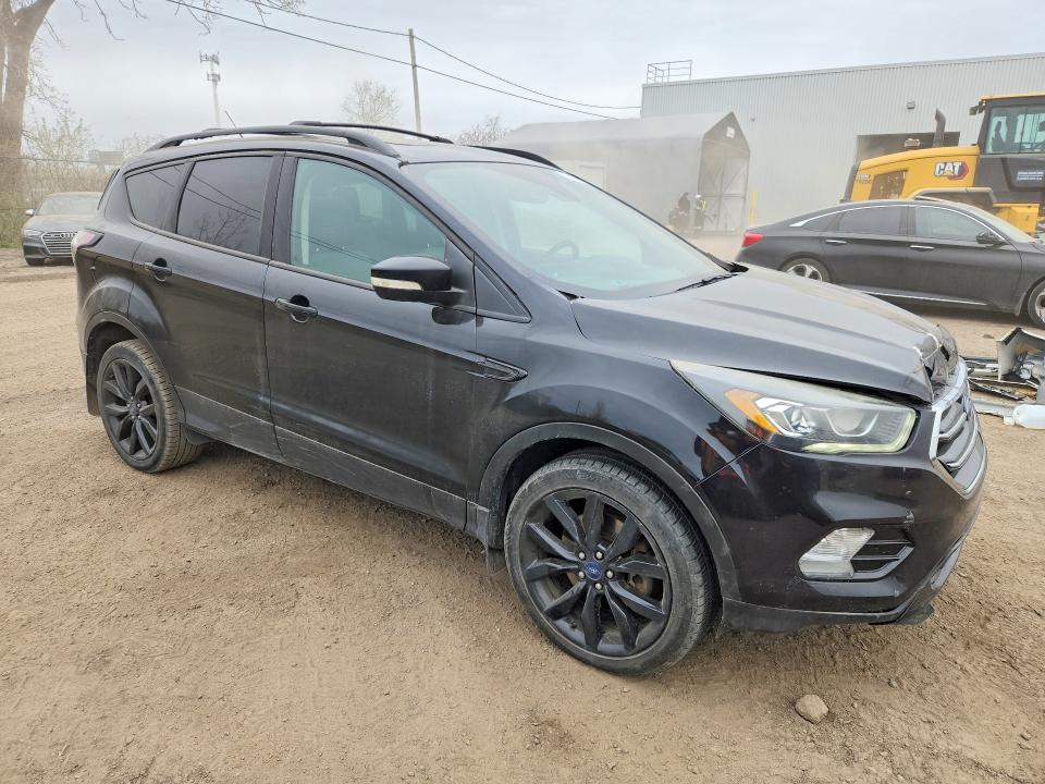 Продажа на аукционе авто 2017 Ford Escape, vin: 1FMCU9J97HUE59089, номер лота: 53105446
