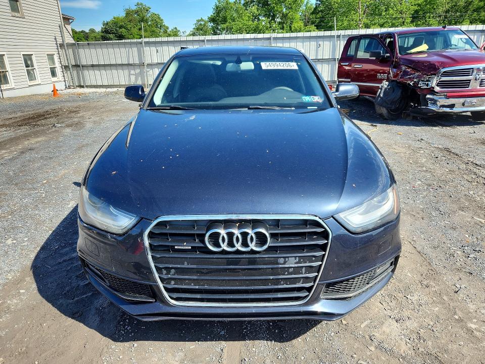 Продажа на аукционе авто 2015 Audi A4, vin: WAUBFAFL8FN038910, номер лота: 54994206
