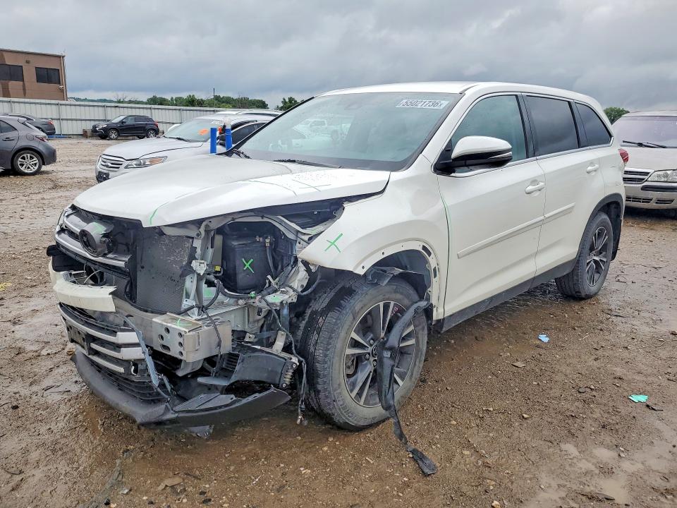 55021736 :رقم المزاد ، 5TDBZRFH3KS732297 vin ، 2019 Toyota Highlander مزاد بيع
