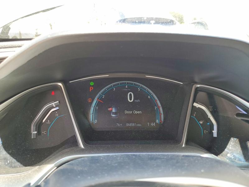 54676966 :رقم المزاد ، JHMFC1F39JX032476 vin ، 2018 Honda Civic مزاد بيع