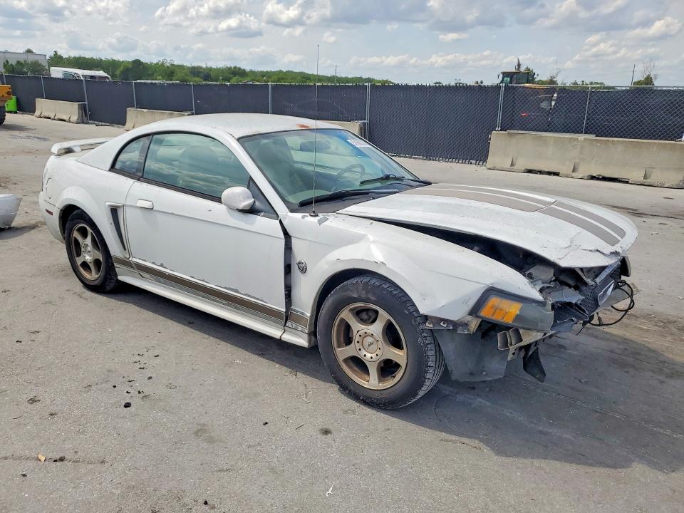 Продажа на аукционе авто 2004 Ford Mustang, vin: 1FAFP404X4F102480, номер лота: 51680306