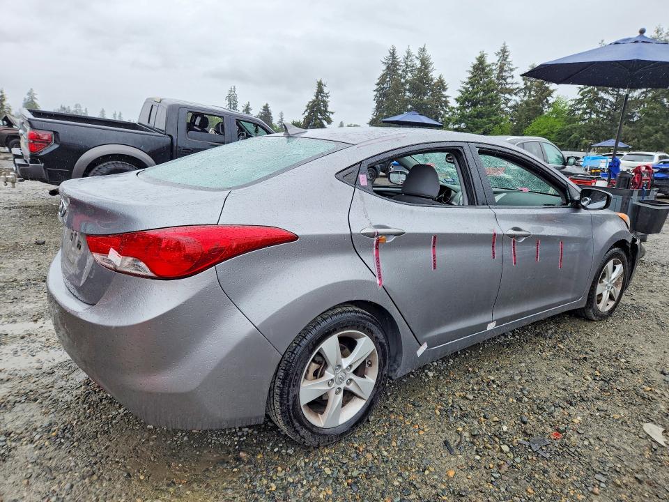 2013 Hyundai Elantra მანქანა იყიდება აუქციონზე, vin: KMHDH4AE4DU491467, აუქციონის ნომერი: 52691176