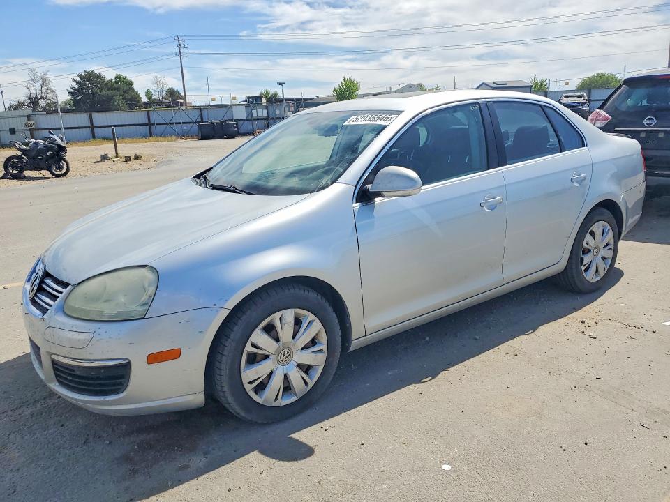 52935546 :رقم المزاد ، 3VWSF71K75M604601 vin ، 2005 Volkswagen New Jetta مزاد بيع