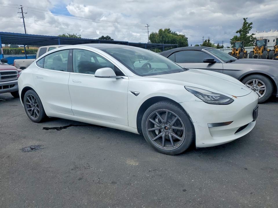 Продажа на аукционе авто 2020 Tesla Model 3, vin: 5YJ3E1EB9LF650112, номер лота: 55424286