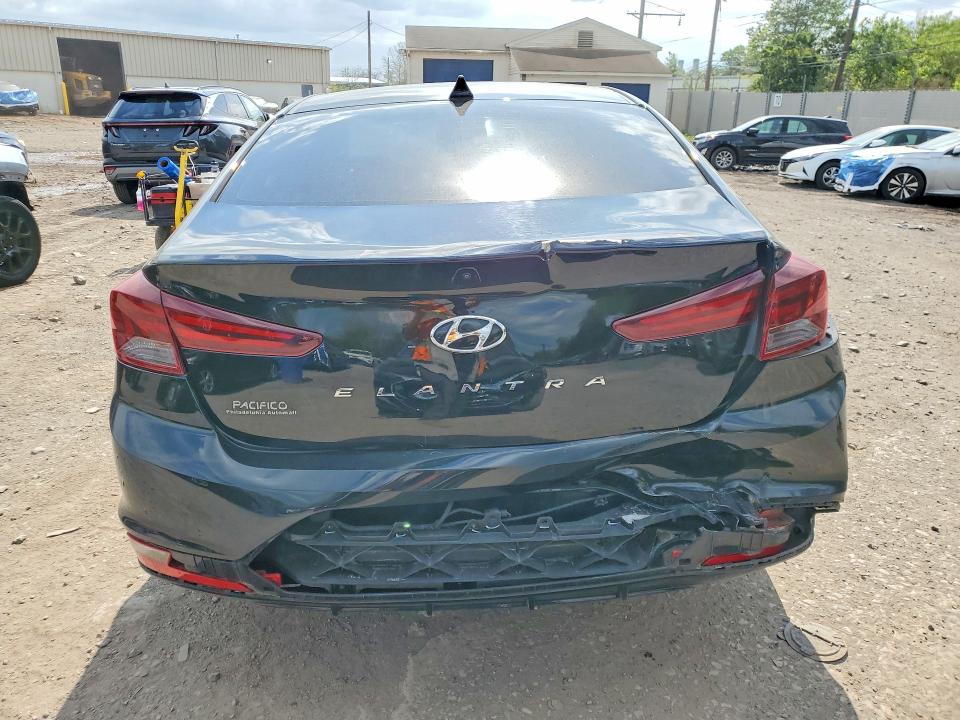 53413266 :رقم المزاد ، 5NPD84LF8LH535375 vin ، 2020 Hyundai Elantra مزاد بيع
