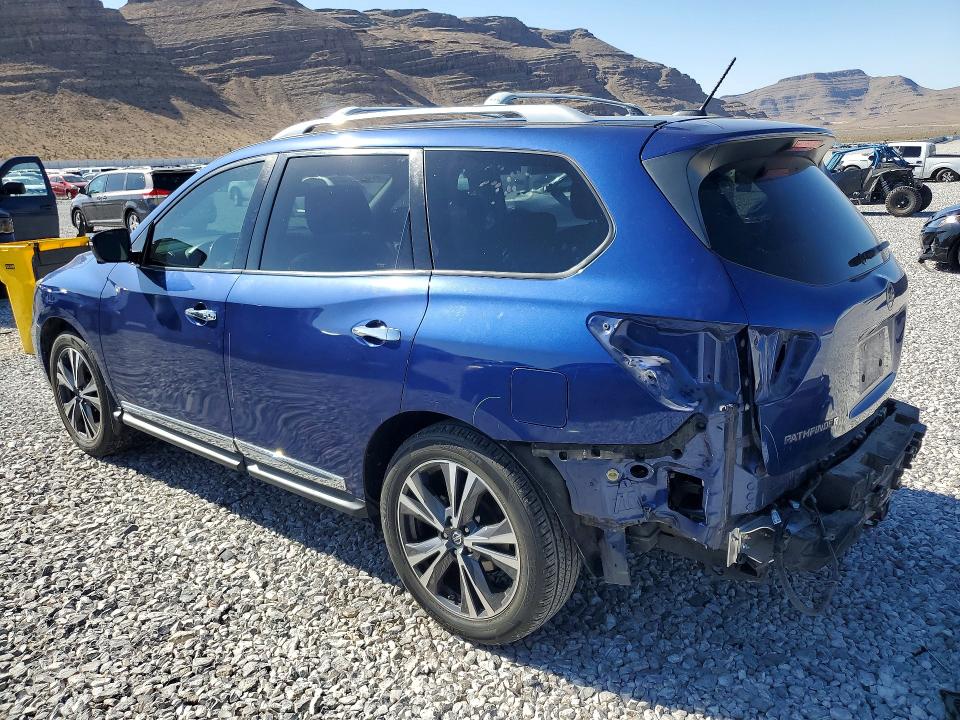 55203686 :رقم المزاد ، 5N1DR2MN1HC614389 vin ، 2017 Nissan Pathfinder مزاد بيع