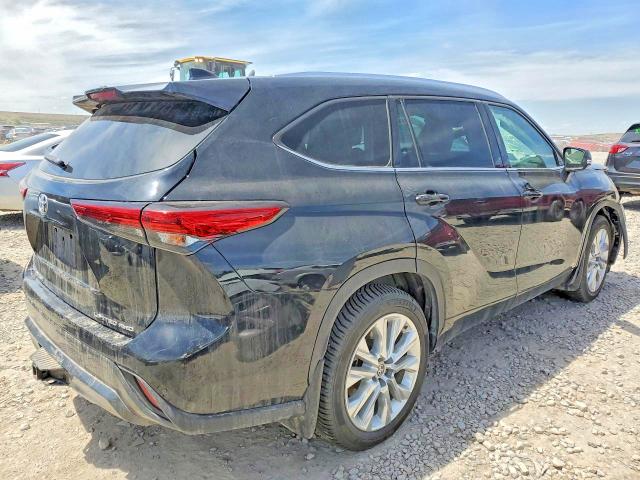 Продаж на аукціоні авто 2021 Toyota Highlander, vin: 5TDDZRBH8MS556509, номер лоту: 54196226