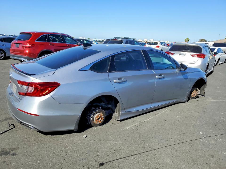 53595816 :رقم المزاد ، 1HGCV1F47NA080897 vin ، 2022 Honda Accord مزاد بيع