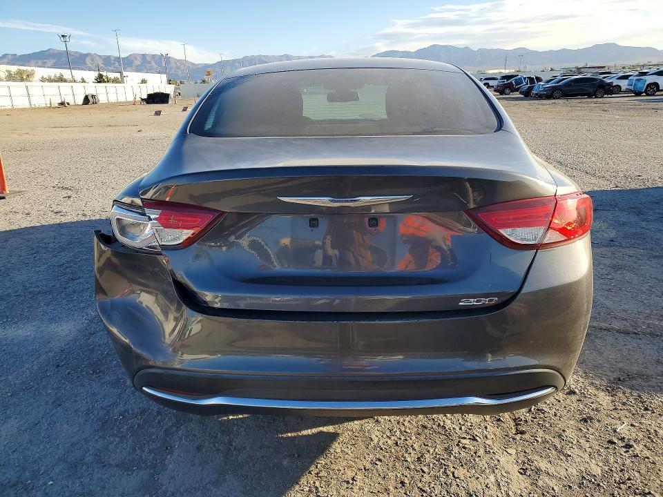 2015 Chrysler 200 მანქანა იყიდება აუქციონზე, vin: 1C3CCCAB7FN579493, აუქციონის ნომერი: 54729316