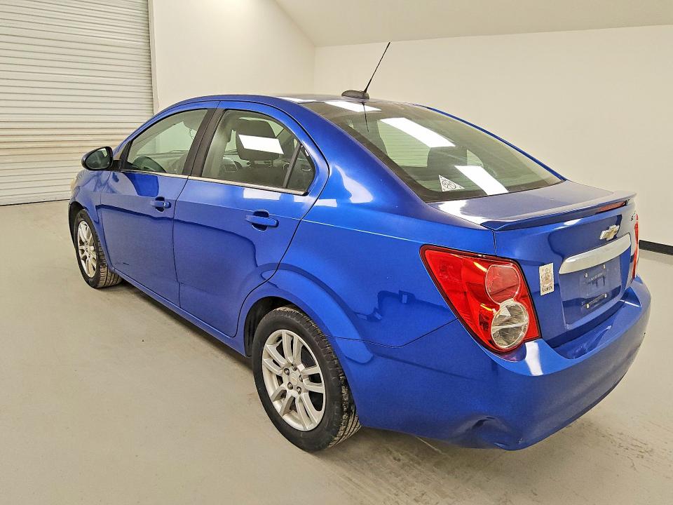 52616346 :رقم المزاد ، 1G1JC5SH1G4125208 vin ، 2016 Chevrolet Sonic مزاد بيع