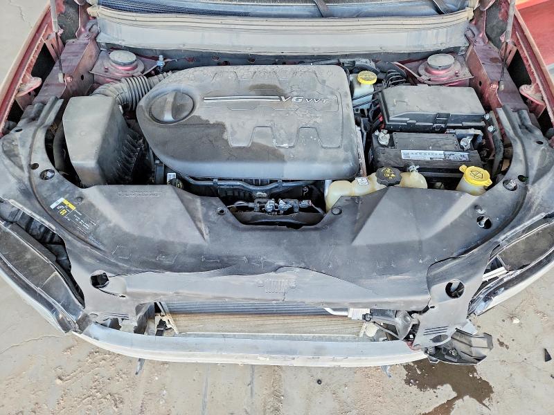 53830156 :رقم المزاد ، 1C4PJLCX6KD340870 vin ، 2019 Jeep Cherokee مزاد بيع