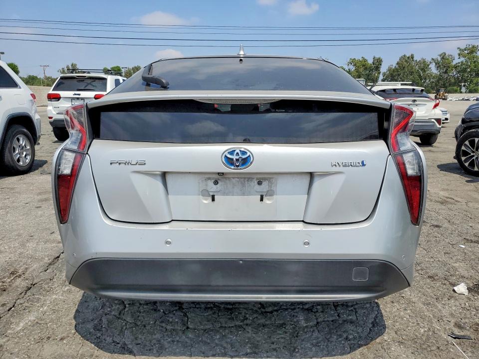 53657586 :رقم المزاد ، JTDKARFU6H3050285 vin ، 2017 Toyota Prius مزاد بيع