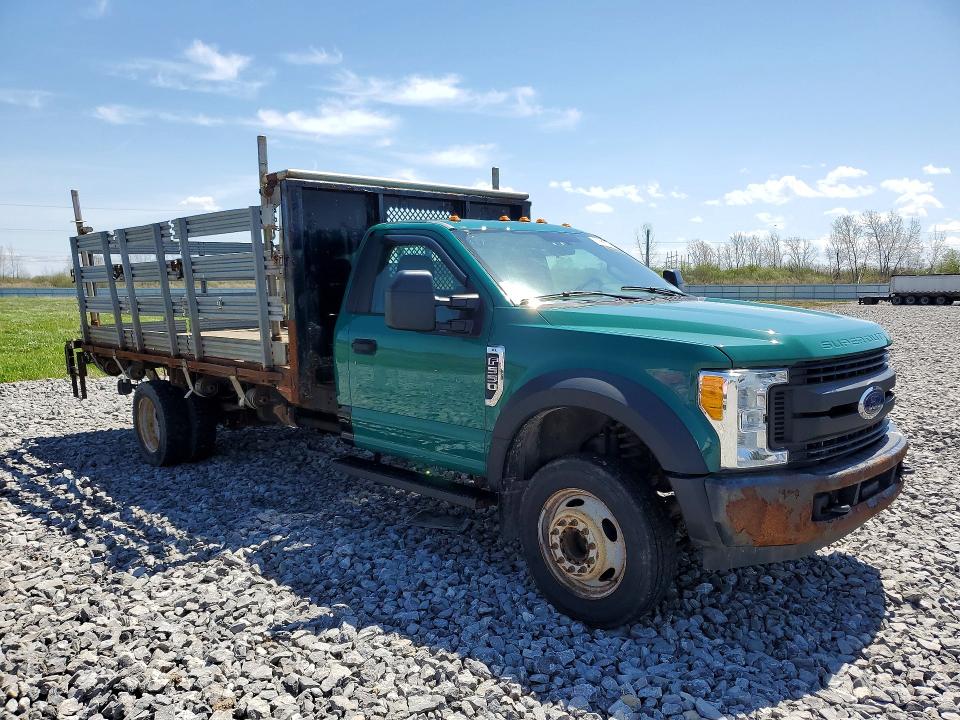 52266286 :رقم المزاد ، 1FDUF5GY4HEB94387 vin ، 2017 Ford F550 مزاد بيع
