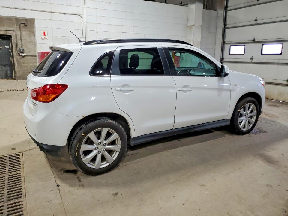 54306896 :رقم المزاد ، 4A4AR4AU8FE005986 vin ، 2015 Mitsubishi Outlander Sport مزاد بيع