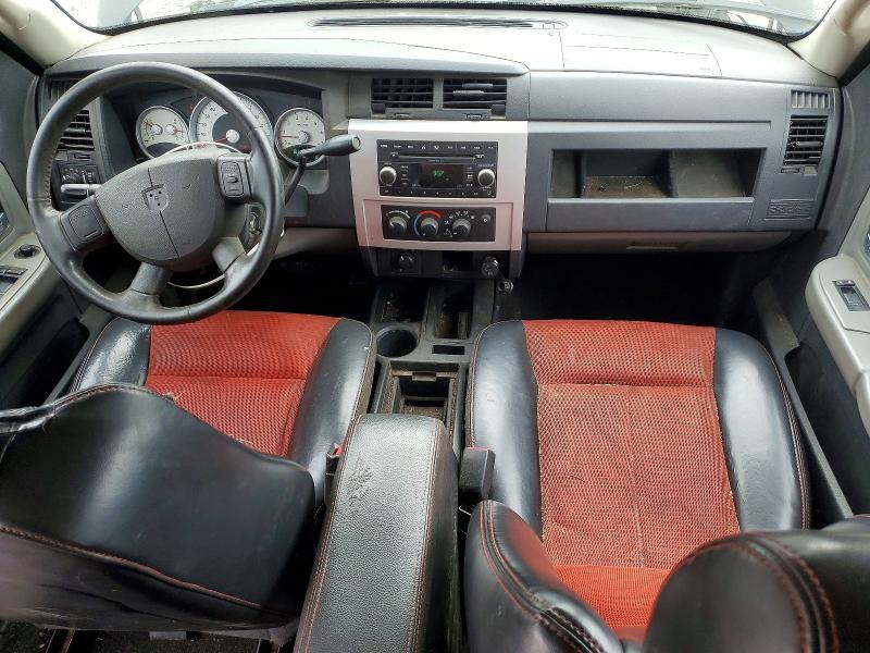 51881786 :رقم المزاد ، 1D7HW68N98S584568 vin ، 2008 Dodge Dakota مزاد بيع