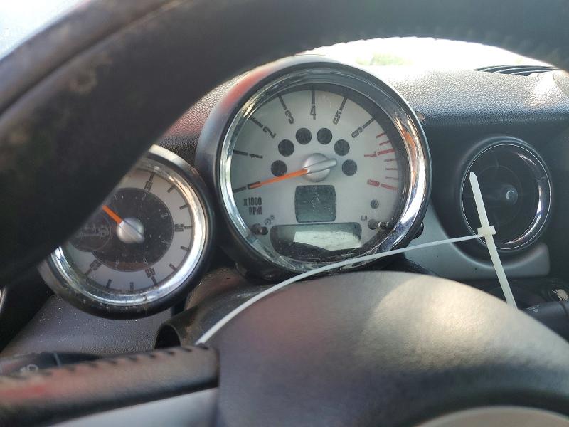 2010 Mini Cooper მანქანა იყიდება აუქციონზე, vin: WMWMR3C56ATU97746, აუქციონის ნომერი: 52341816