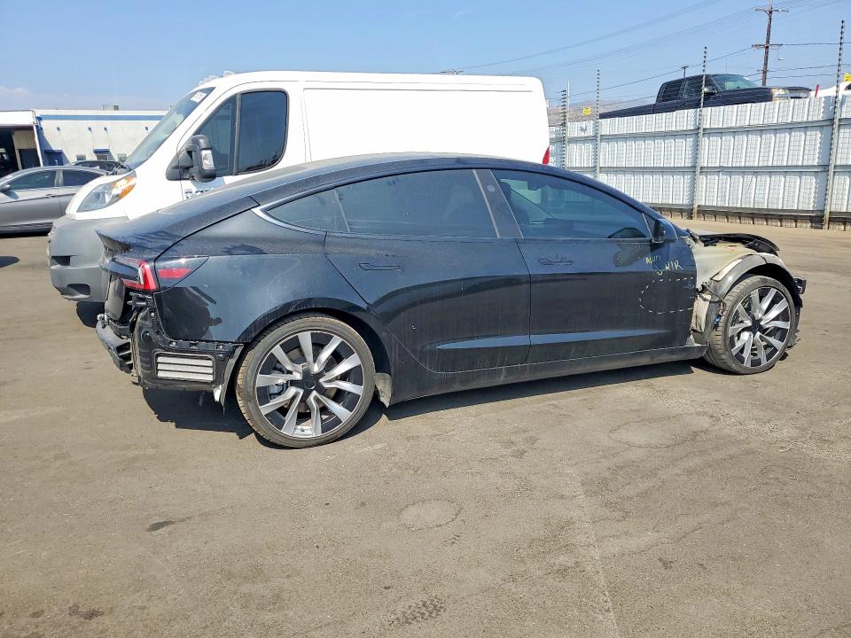 Продажа на аукционе авто 2024 Tesla Model 3, vin: 5YJ3E1EA2RF752125, номер лота: 53080126