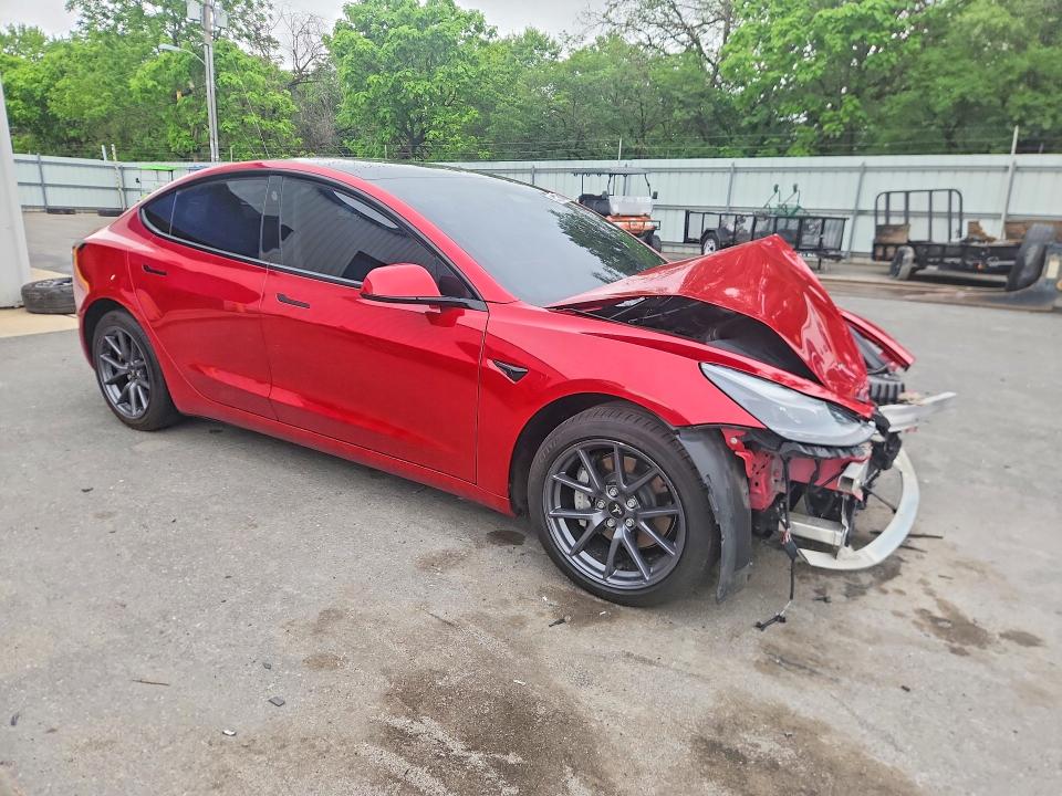 Продажа на аукционе авто 2022 Tesla Model 3, vin: 5YJ3E1EB4NF266516, номер лота: 54230686