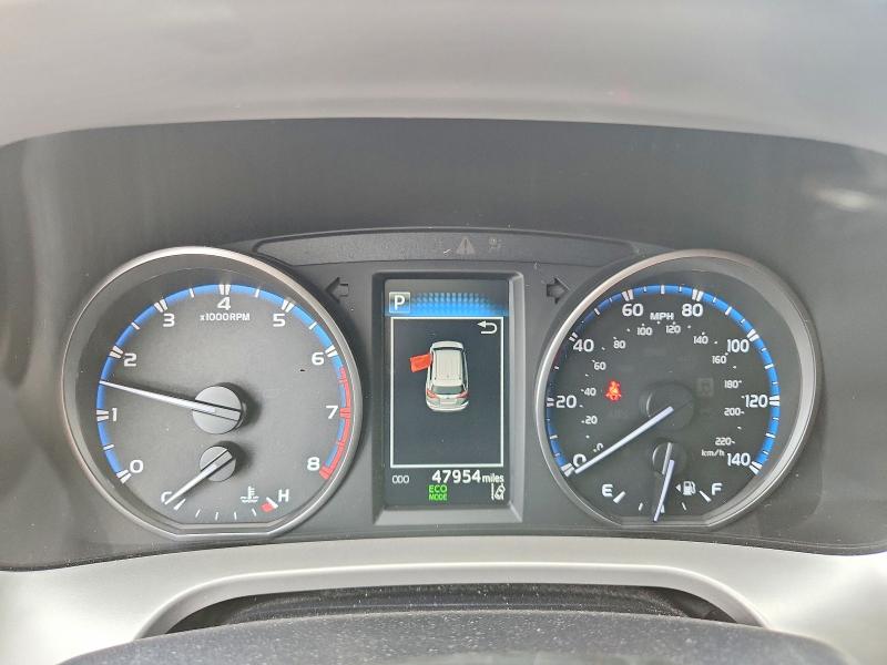Aukcja sprzedaży 2017 Toyota Rav4, vin: JTMZFREV7HJ120110, numer aukcji: 54276716