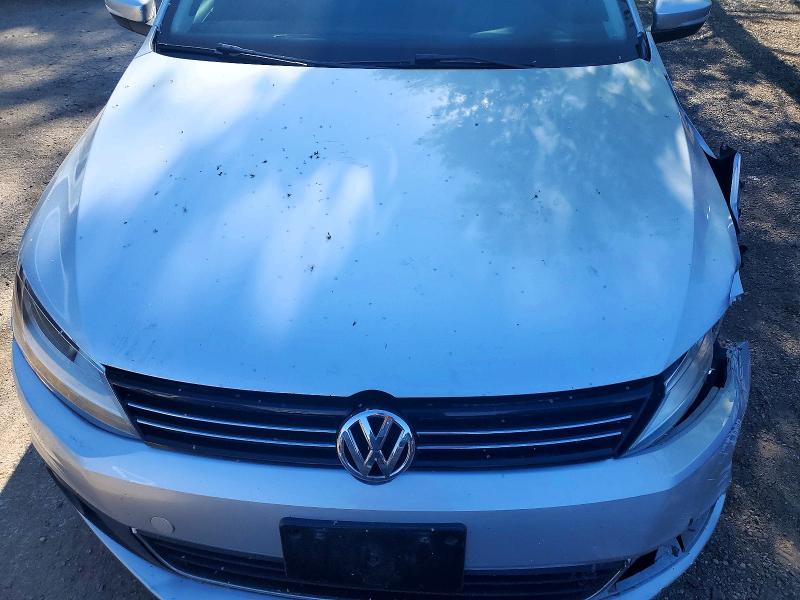 2012 Volkswagen Jetta მანქანა იყიდება აუქციონზე, vin: 3VWLX7AJ5CM311317, აუქციონის ნომერი: 54947246