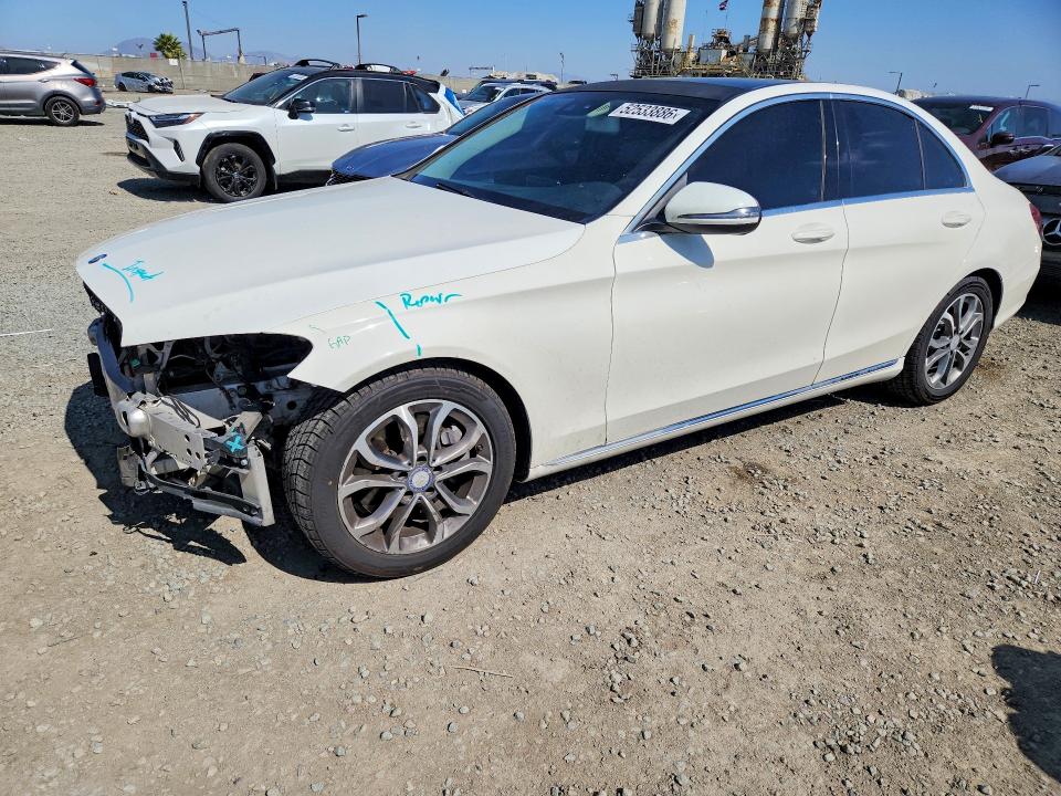 52533886 :رقم المزاد ، 55SWF4JB4HU201654 vin ، 2017 Mercedes-benz C مزاد بيع