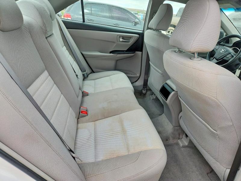54497916 :رقم المزاد ، 4T1BF1FK0HU733980 vin ، 2017 Toyota Camry مزاد بيع