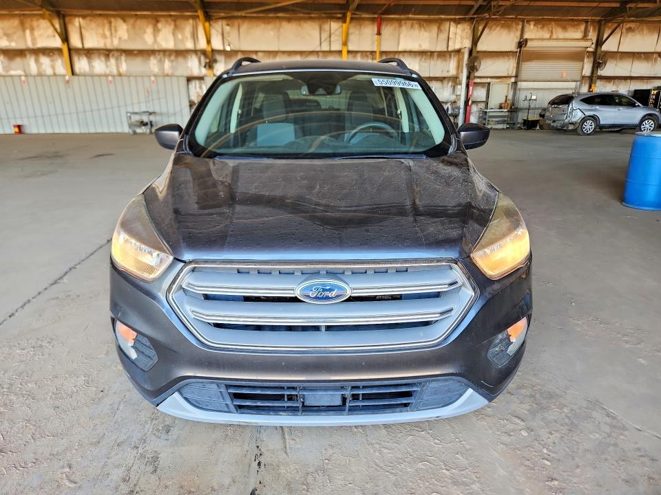 2018 Ford Escape მანქანა იყიდება აუქციონზე, vin: 1FMCU0GD5JUB85405, აუქციონის ნომერი: 55099966