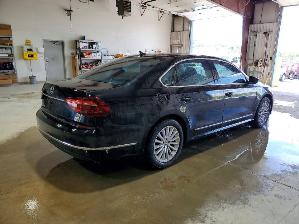 Продаж на аукціоні авто 2017 Volkswagen Passat, vin: 1VWBT7A35HC039451, номер лоту: 53958896