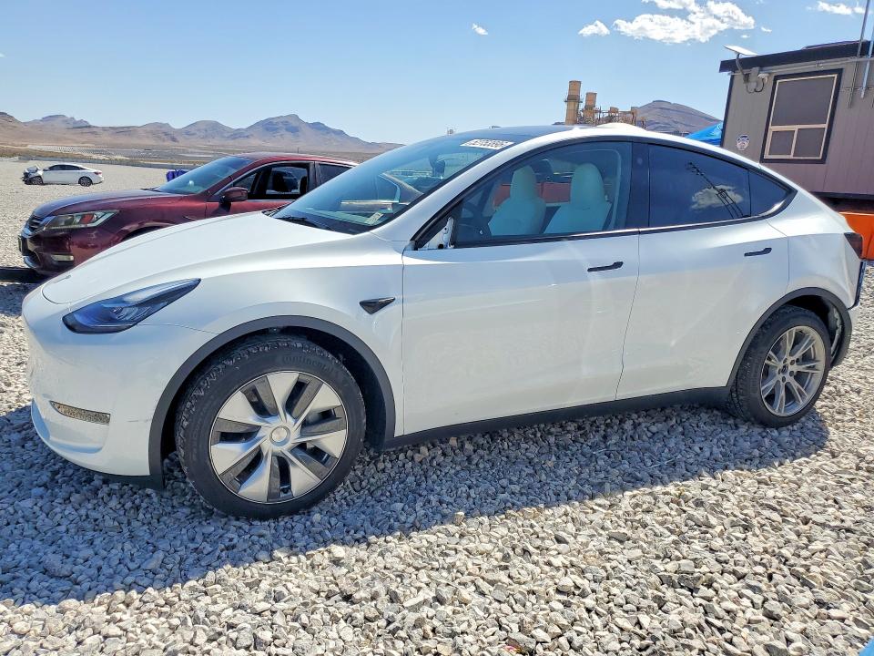 Продажа на аукционе авто 2023 Tesla Model Y, vin: 7SAYGDEE8PA097762, номер лота: 52753896