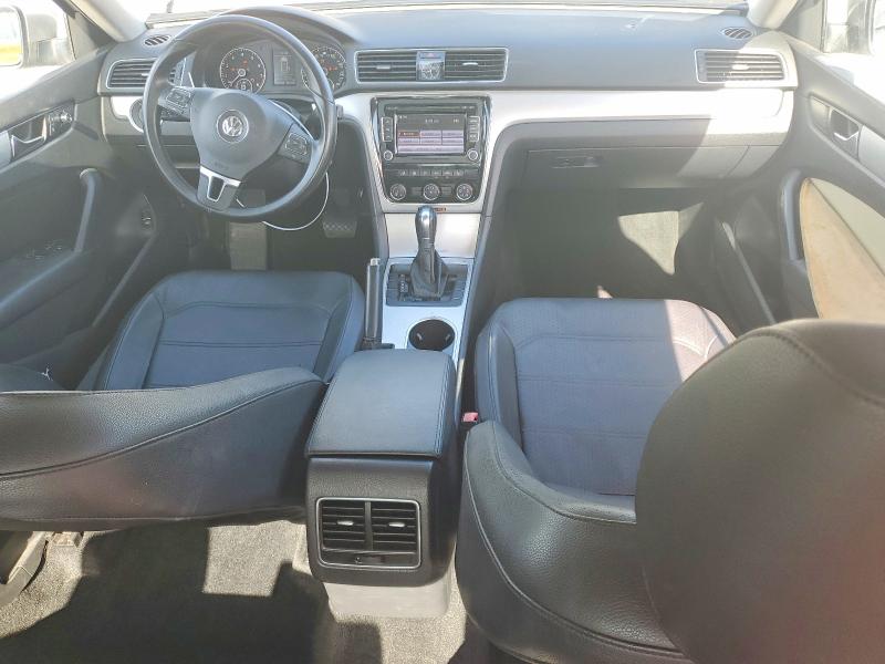 Продажа на аукционе авто 2013 Volkswagen Passat, vin: 1VWBH7A3XDC102555, номер лота: 54785936