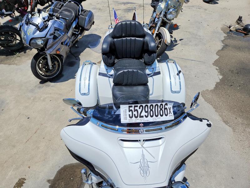 55298086 :رقم المزاد ، 1HD1TBH11LB957233 vin ، 2020 Harley Davidson Flhtcutgse مزاد بيع