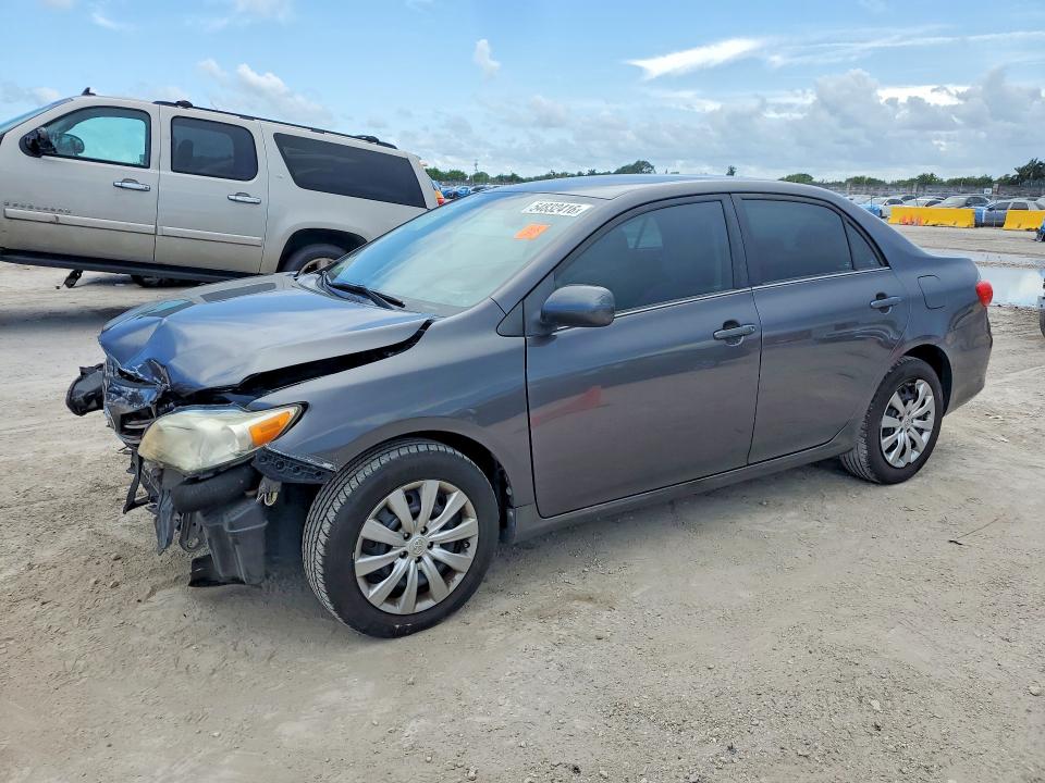 54832416 :رقم المزاد ، 5YFBU4EE4DP153064 vin ، 2013 Toyota Corolla مزاد بيع