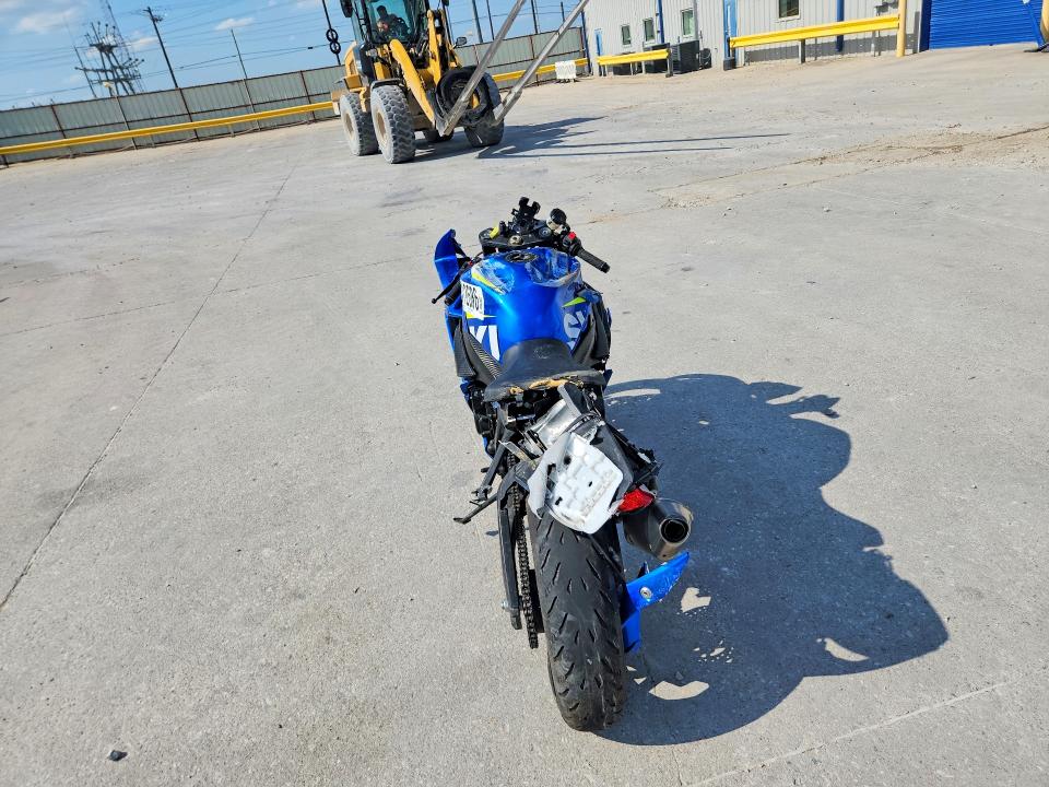 2015 Suzuki Gsx-r600 მანქანა იყიდება აუქციონზე, vin: JS1GN7FA4F2101042, აუქციონის ნომერი: 54812686