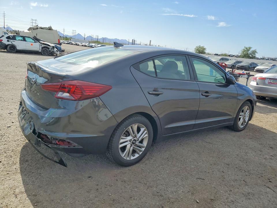54674516 :رقم المزاد ، 5NPD84LF4LH559303 vin ، 2020 Hyundai Elantra مزاد بيع