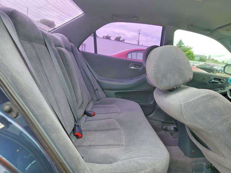 52571226 :رقم المزاد ، JHMCG5647YC037751 vin ، 2000 Honda Accord مزاد بيع