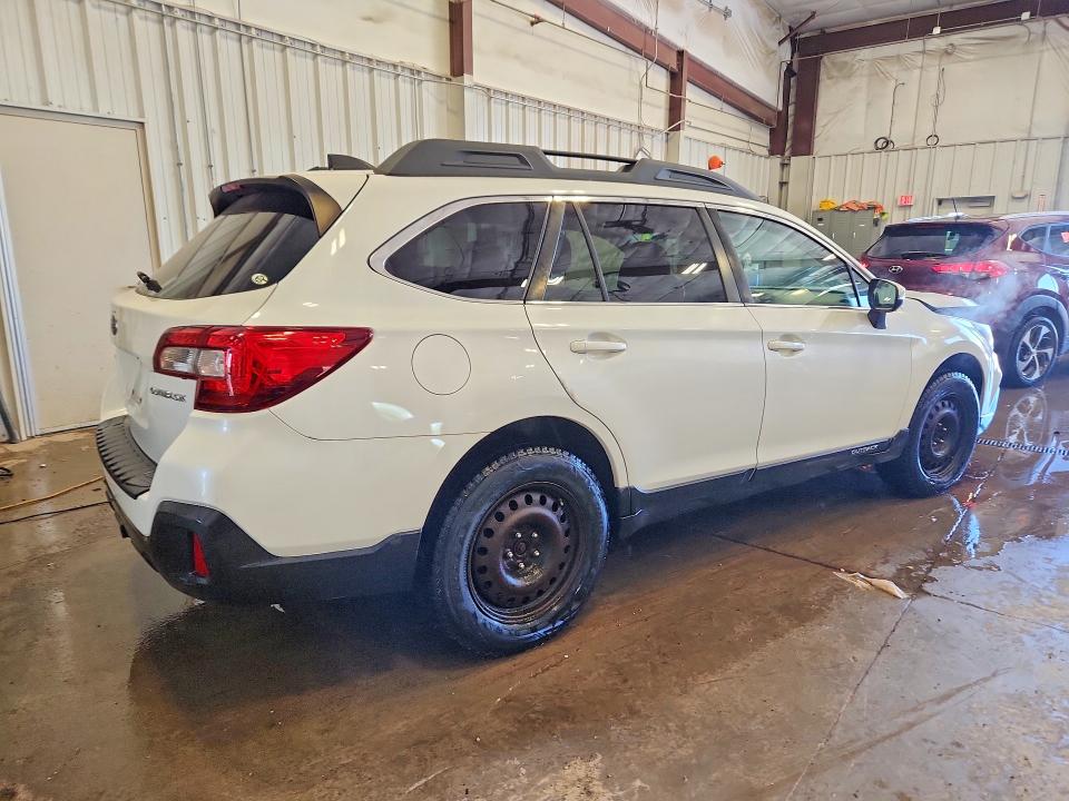 53996536 :رقم المزاد ، 4S4BSAHC3J3283125 vin ، 2018 Subaru Outback مزاد بيع